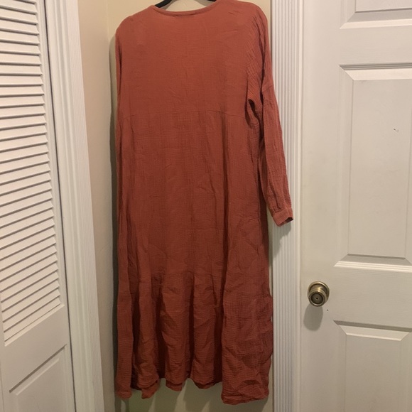 7 for All Mankind Boho Tiered V-Neck Gauze Maxi Dress - Size M - Picture 6 of 6